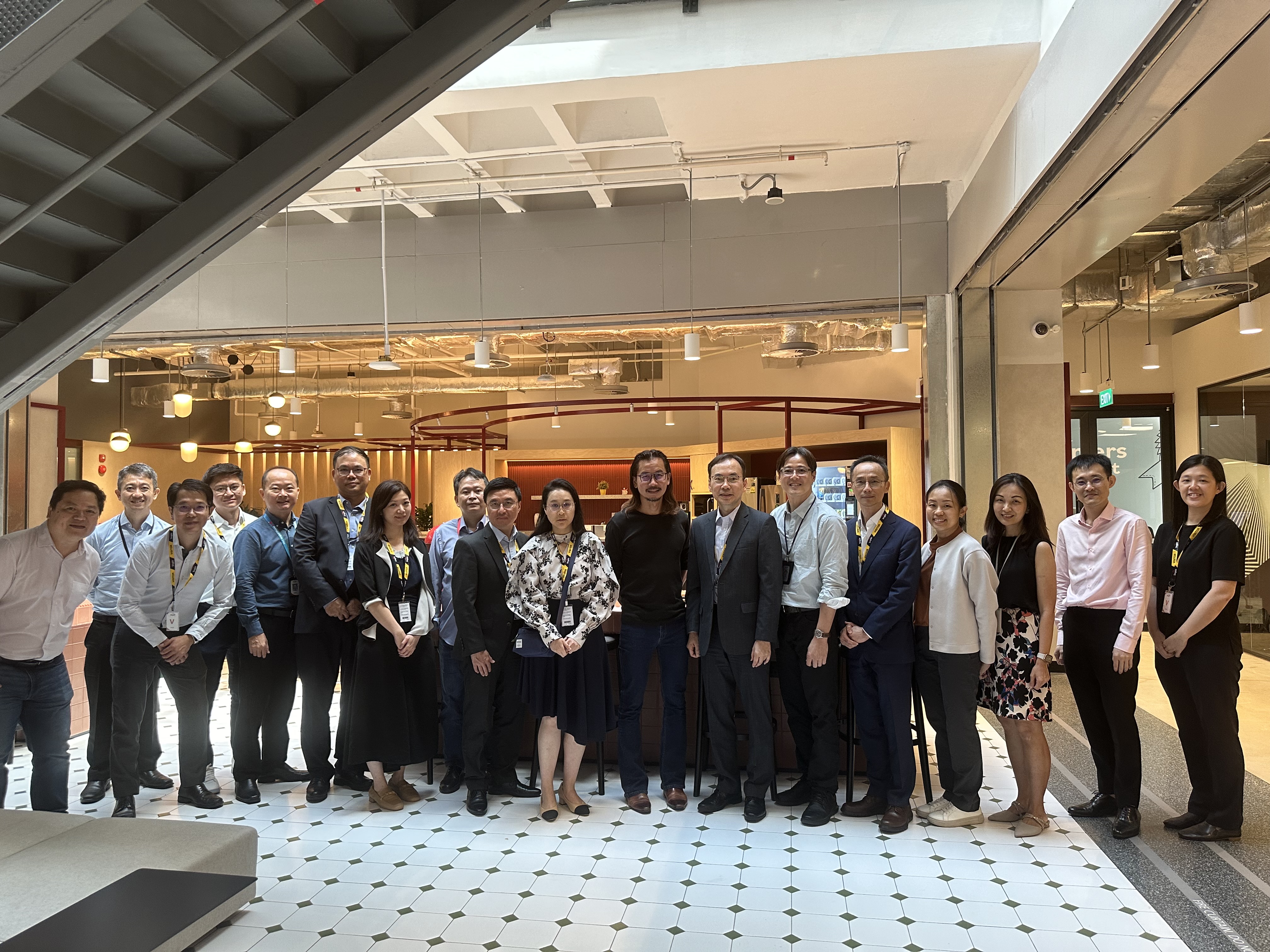 Bilateral Meeting Held between OFCA and the Infocomm Media Development Authority of Singapore