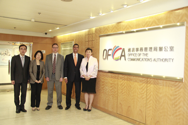 美国联邦通信委员会专员到访通讯办的照片01