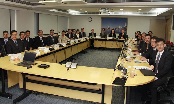 The annual bilateral meeting between OFCA and the Infocomm and Media Development Authority (IMDA) of Singapore