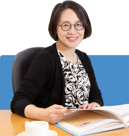 Miss Agnes WONG, Director-General of Communications